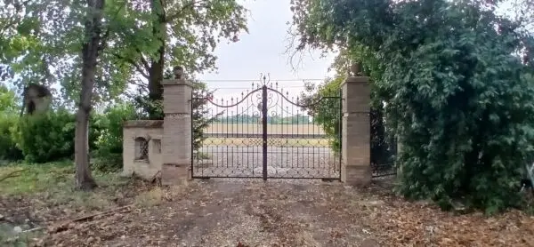 Casale via Goito 150, Portile, Modena