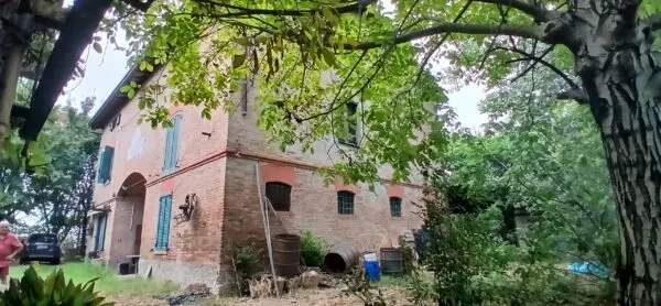 Casale via Goito 150, Portile, Modena