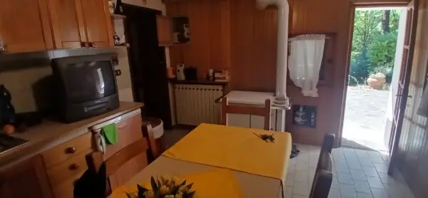 Villa Trifamiliare via Grottone 849, Guiglia
