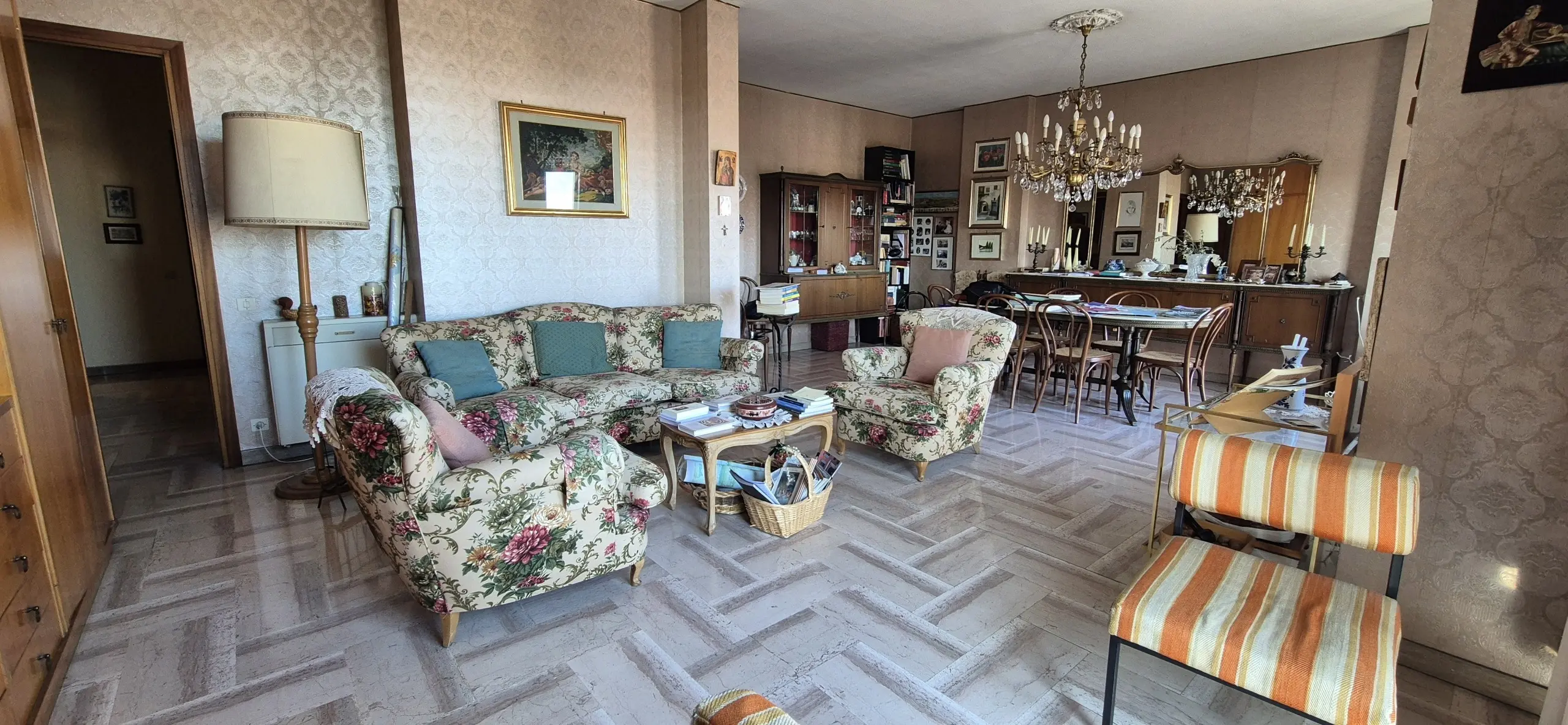 Immagine per Quadrilocale in vendita a Modena via Pietro Giardini 398