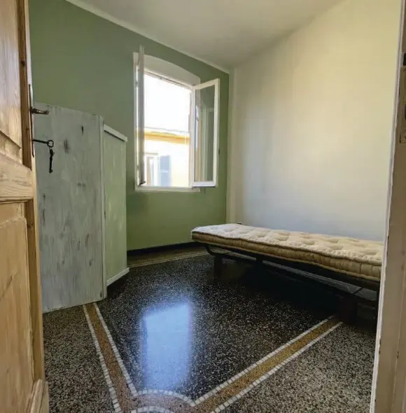 Quadrilocale via Cesare Dattilo 10, Sampierdarena, Genova