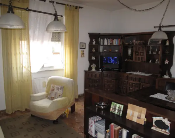 Quadrilocale via Fratelli Canepa 48b, Serra Riccò