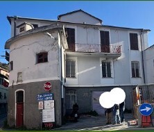 Appartamento via Arvigo 77, Sant'Olcese