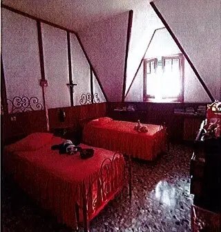 Villa Trifamiliare via Carlo Garrè Snc, Savignone