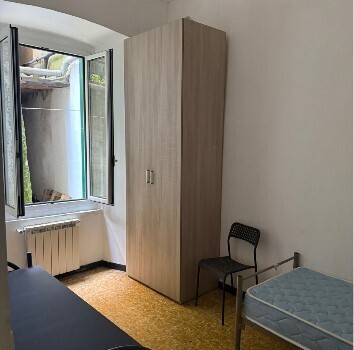 Quadrilocale via Del Lagaccio 31, Genova