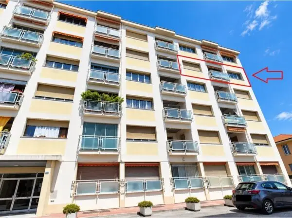 Quadrilocale via Cornelio Tacito 1, Ventimiglia