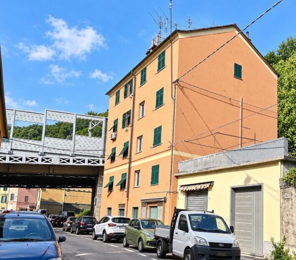 Quadrilocale via Bobbio 64/7, Genova