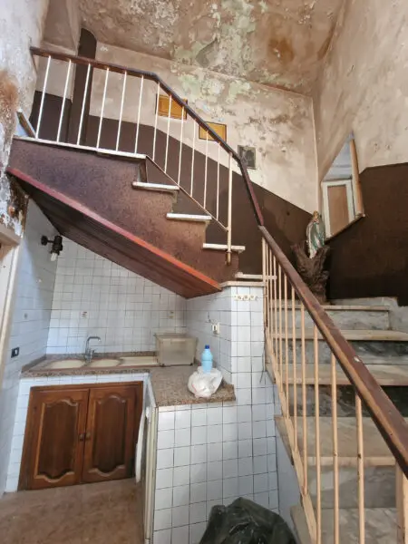 Porzione Di Casa via Localita Le Case, Guardea