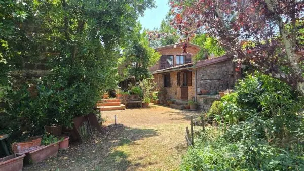 Casale via Località San Giorgio 4, Proceno