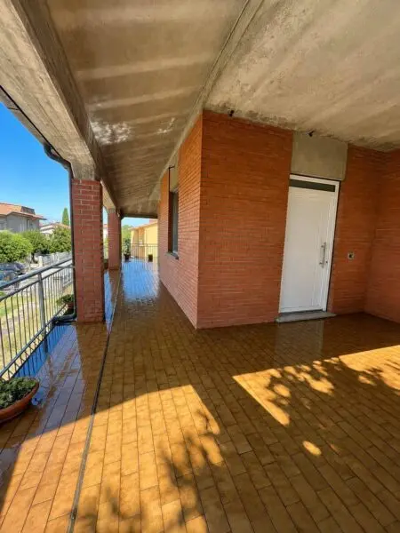 Villa via Giosuè Carducci 15, Guardea