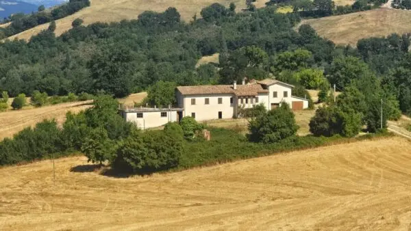Casale via Morano Osteria, Gualdo Tadino