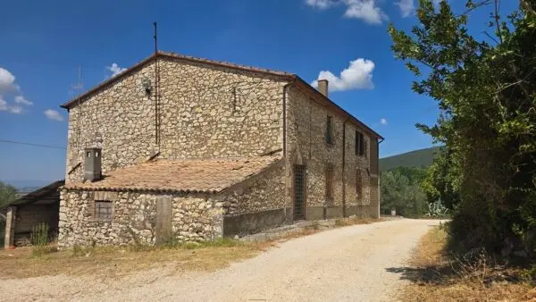 Porzione Di Casa via Selvarella 11, Montecchio