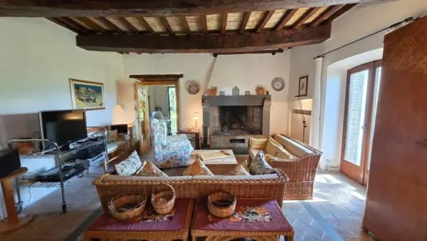 Casale via Sp 92, Baschi