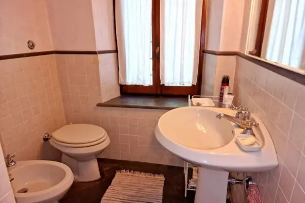 Casale via Sp 92, Baschi
