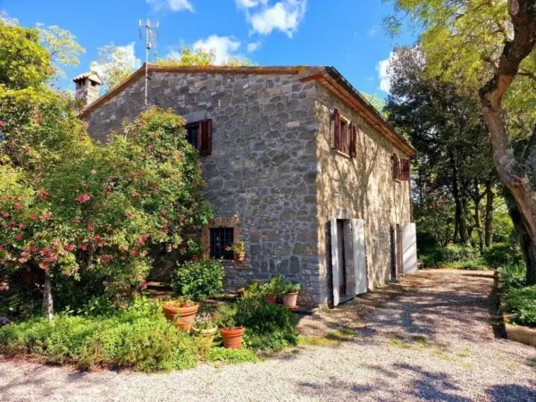 Casale via Sp 92, Baschi