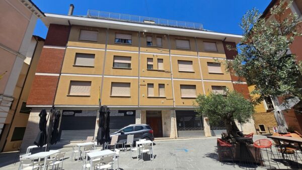 Appartamento piazza Giuseppe Garibaldi 11, Gualdo Tadino