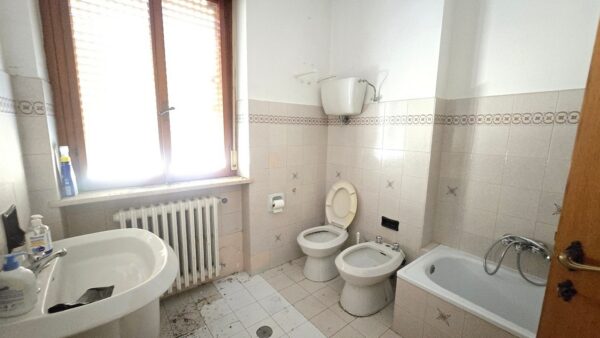 Appartamento piazza Giuseppe Garibaldi 11, Gualdo Tadino