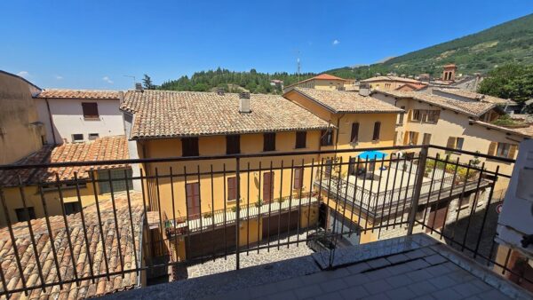 Appartamento piazza Giuseppe Garibaldi 11, Gualdo Tadino