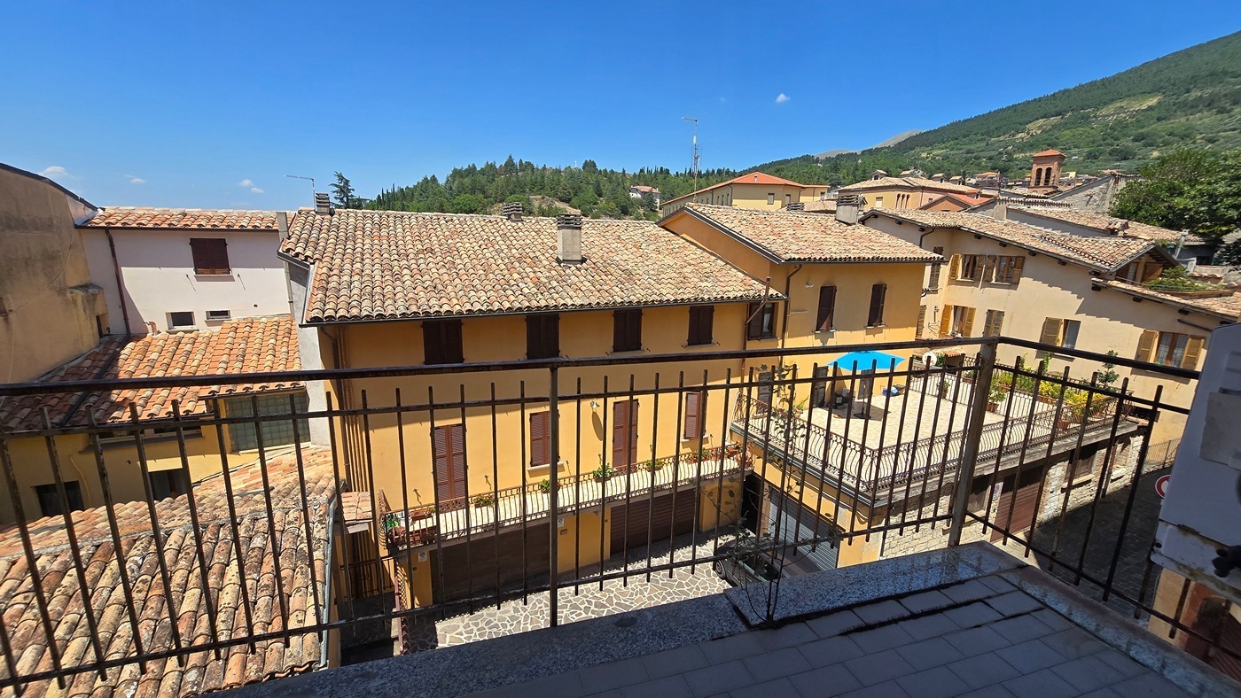 Immagine per Appartamento in vendita a Gualdo Tadino piazza Giuseppe Garibaldi 11