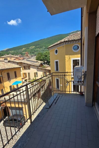 Appartamento piazza Giuseppe Garibaldi 11, Gualdo Tadino