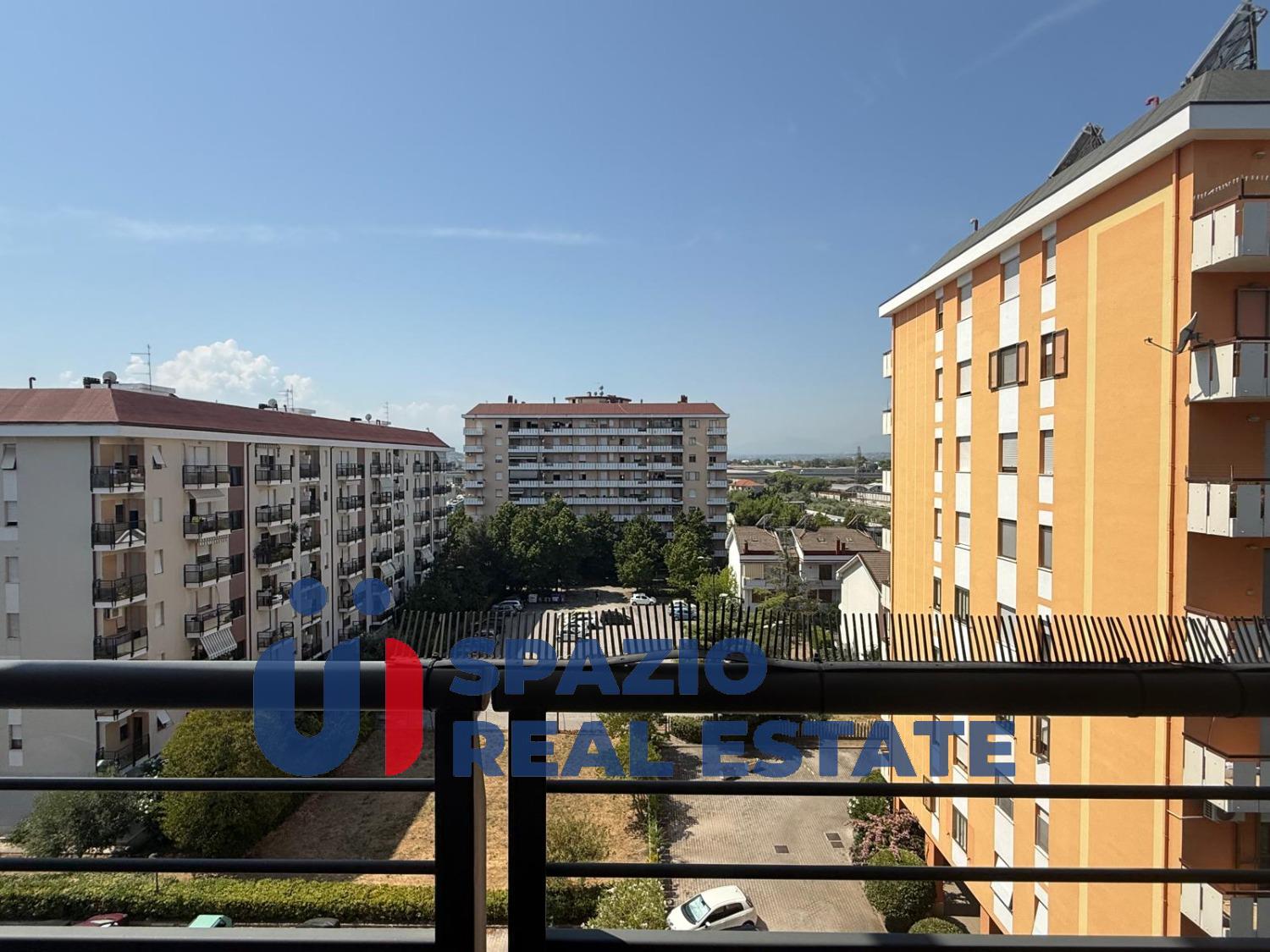 Immagine per Appartamento in vendita a Pescara via Aldo Moro 68