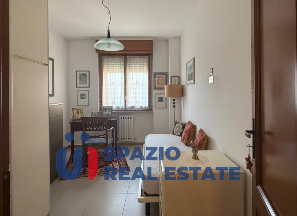 Immagine per Appartamento in vendita a Pescara via Aldo Moro 68