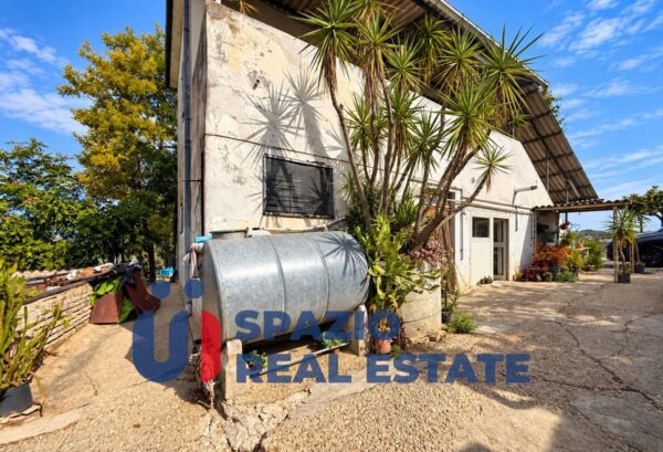 Immagine per Casa indipendente in vendita a Montesilvano via Della Stazione 1