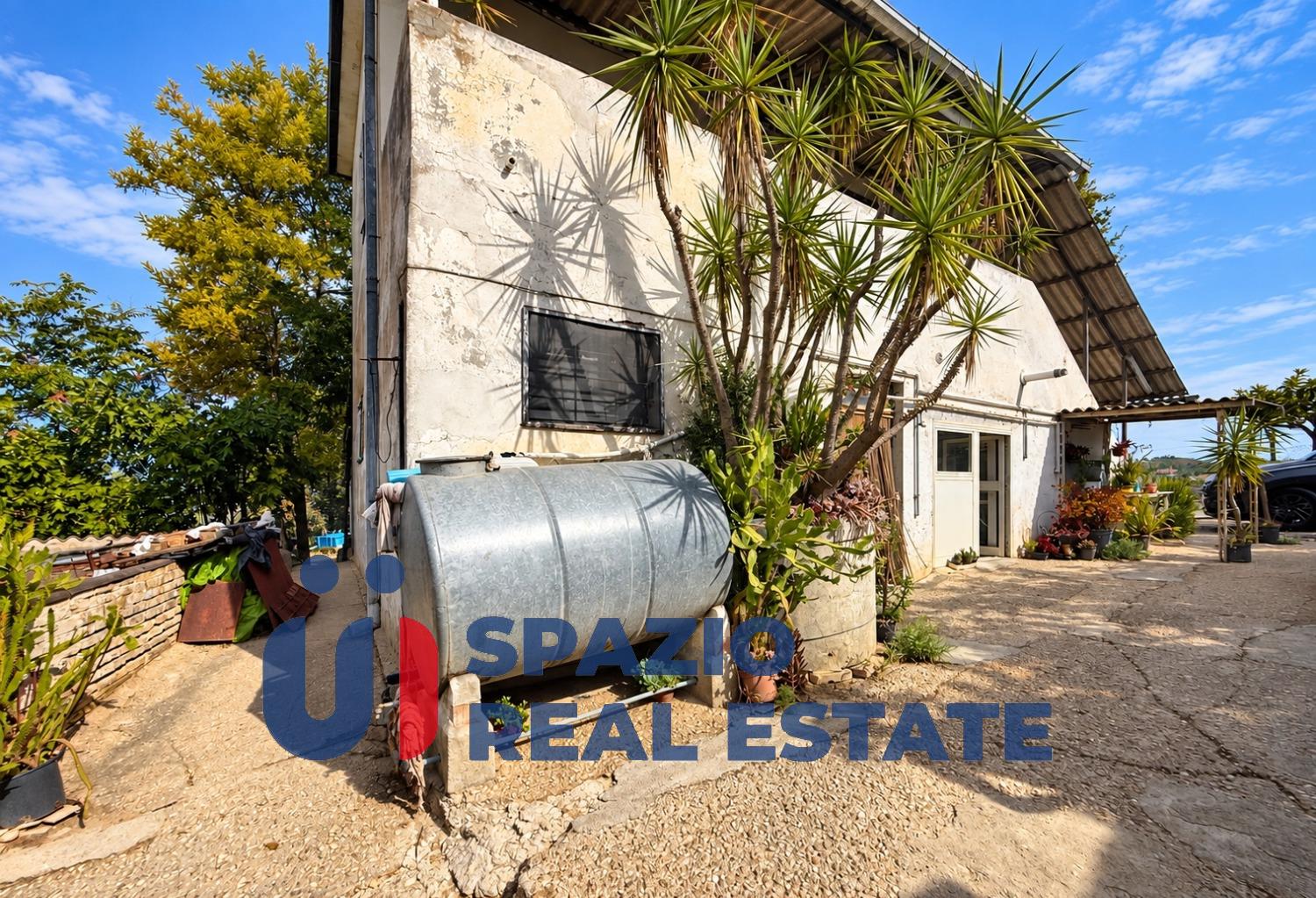 Immagine per Casa indipendente in vendita a Montesilvano via Della Stazione 1