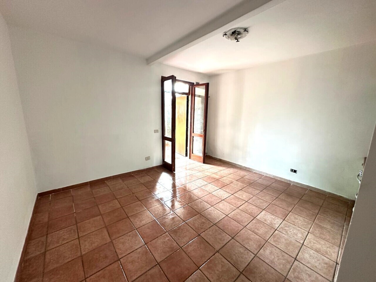 Immagine per Bilocale in vendita a Luni via Larga