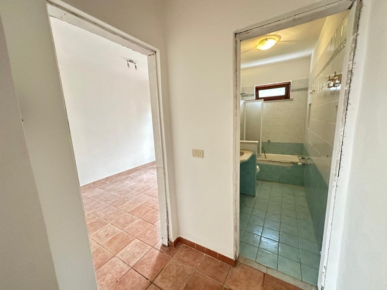 Immagine per Bilocale in vendita a Luni via Larga