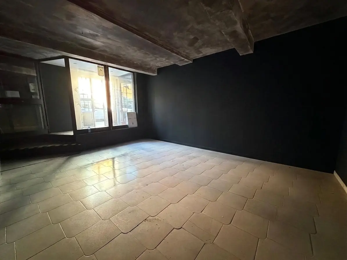 Immagine per Capannone in affitto a Genova via Ciro Menotti 128r
