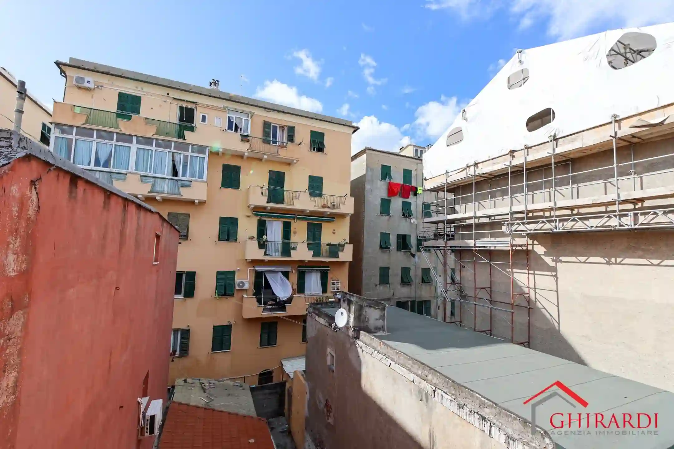 Immagine per Bilocale in vendita a Genova via Vico Erminio 6