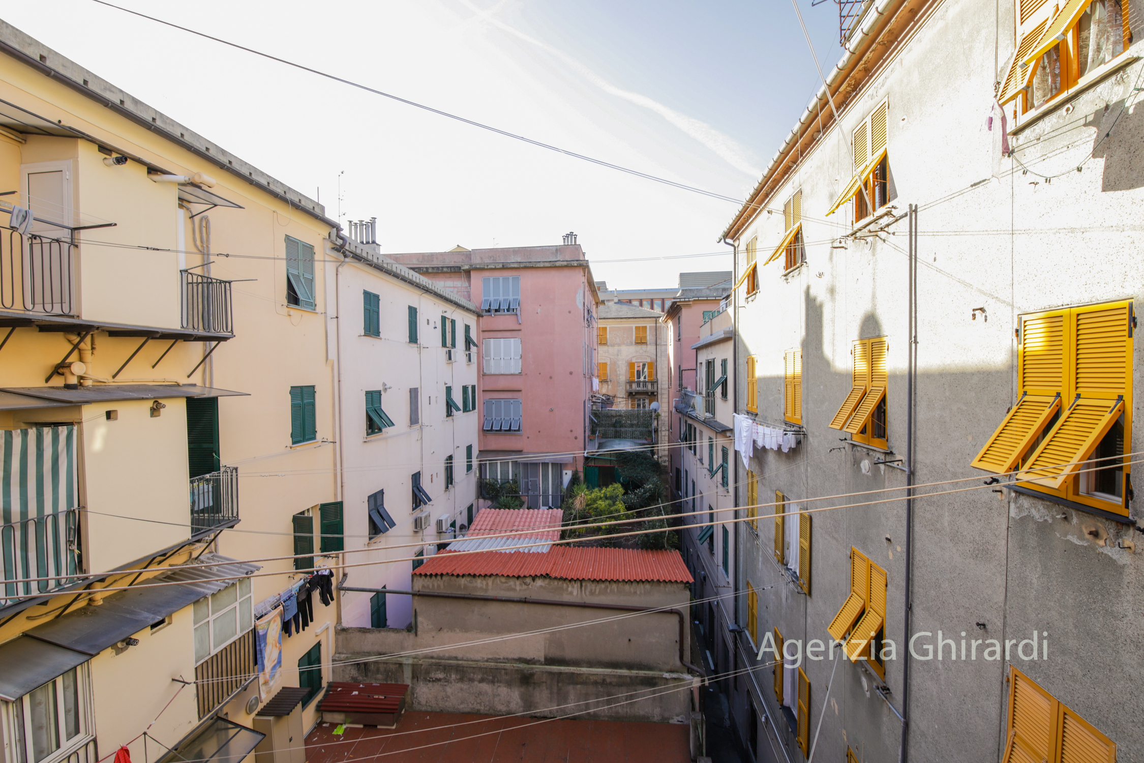 Immagine per Bilocale in affitto a Genova via Sestri 4