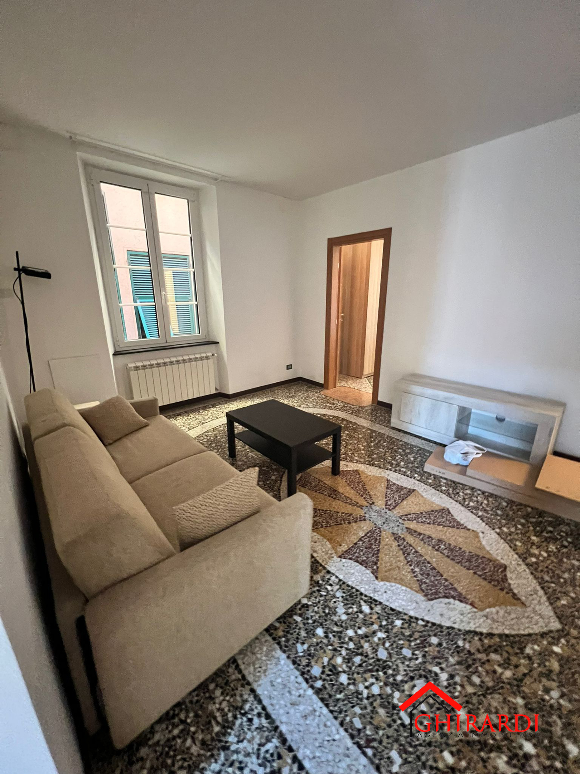Immagine per Bilocale in affitto a Genova via Sestri 4