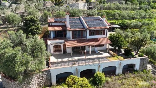 Villa via Nappio 24, Ventimiglia