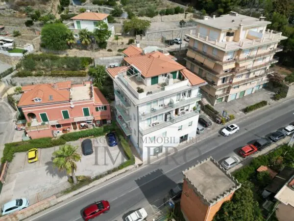 Bilocale via Arziglia 129, Bordighera