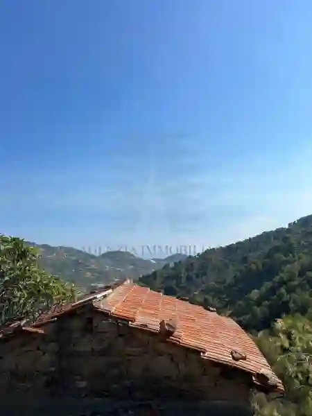 Immagine per Villa trifamiliare in vendita a Soldano strada Fullavin
