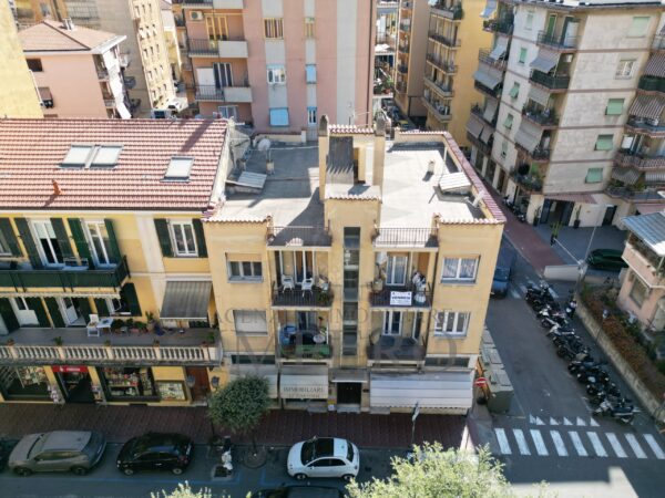 Trilocale via Roma 42, Ventimiglia