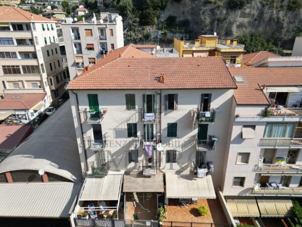Trilocale corso Genova 36, Ventimiglia