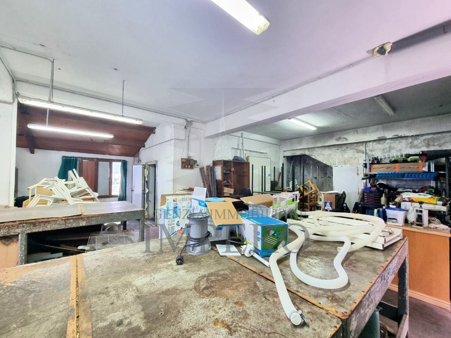 Immagine per Magazzino in vendita a Ventimiglia via Alle Ville 63