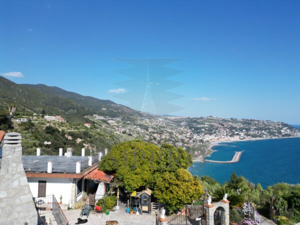 Villa strada Curtasse 14, Bordighera
