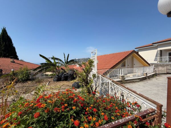 Villa Bifamiliare 28, Sanremo