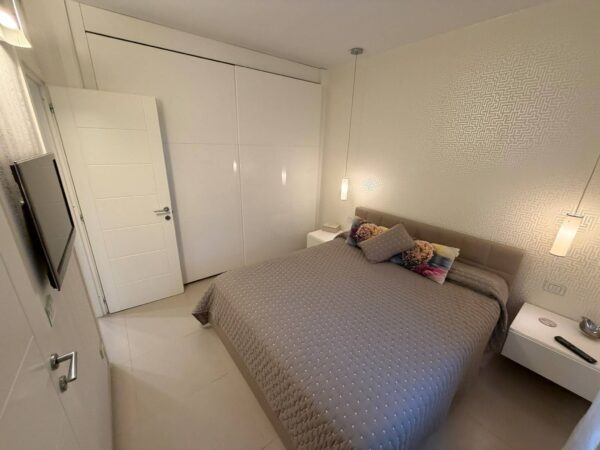Trilocale strada Privata Peiranze 12, Sanremo