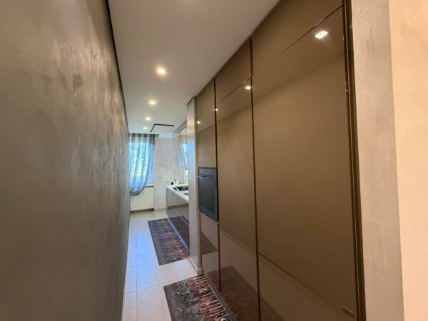 Trilocale strada Privata Peiranze 12, Sanremo