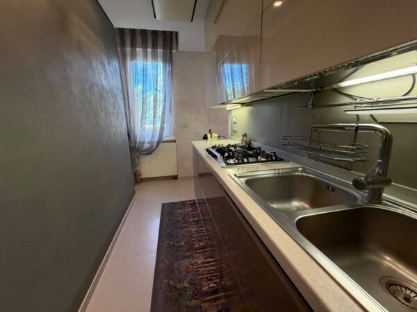 Trilocale strada Privata Peiranze 12, Sanremo