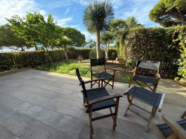 Trilocale strada Privata Peiranze 12, Sanremo