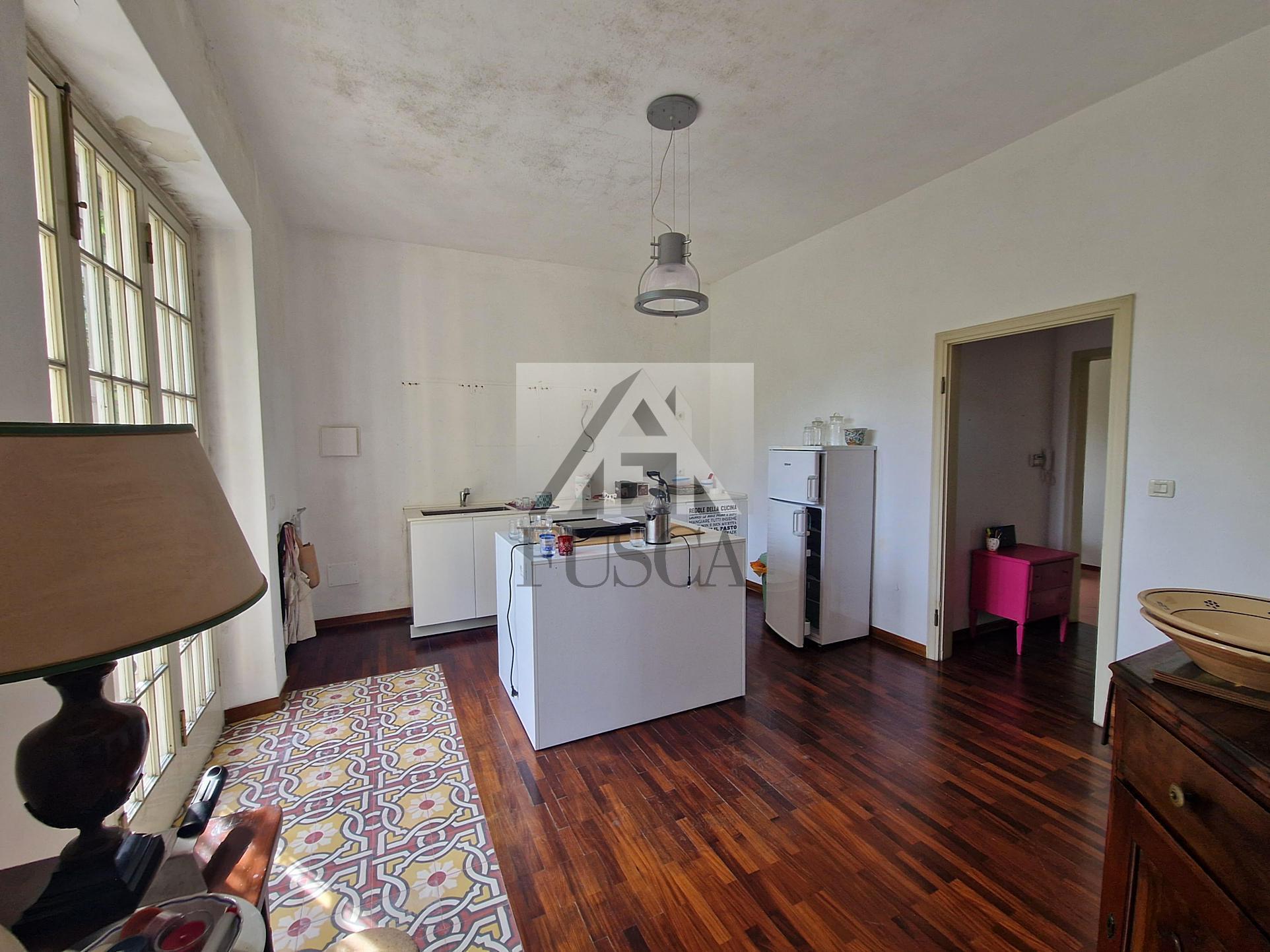 Immagine per Villa in vendita a Lucca viale Giuseppe Giusti