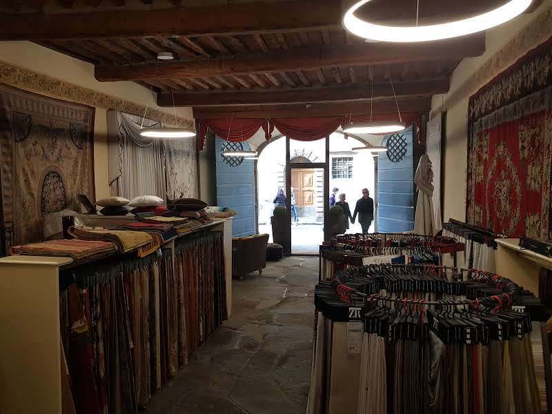 Immagine per Commerciale in affitto a Lucca piazza San Michele