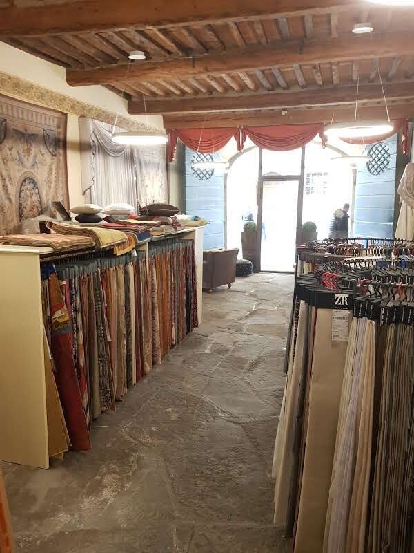 Immagine per Commerciale in affitto a Lucca piazza San Michele