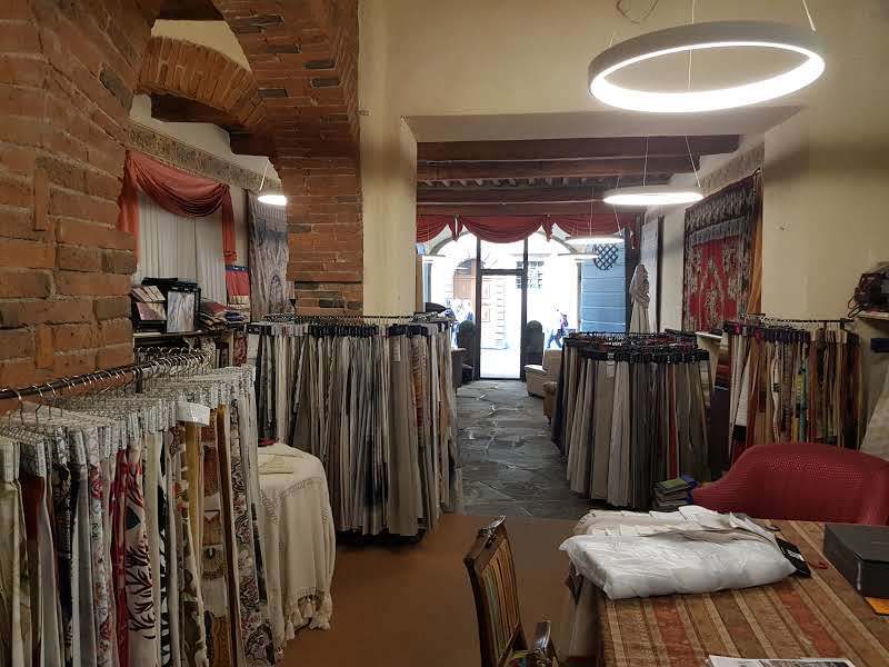 Immagine per Commerciale in affitto a Lucca piazza San Michele